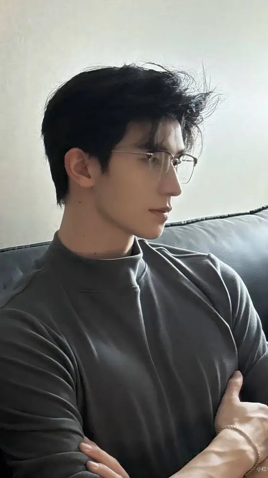 ai character: Kenji background