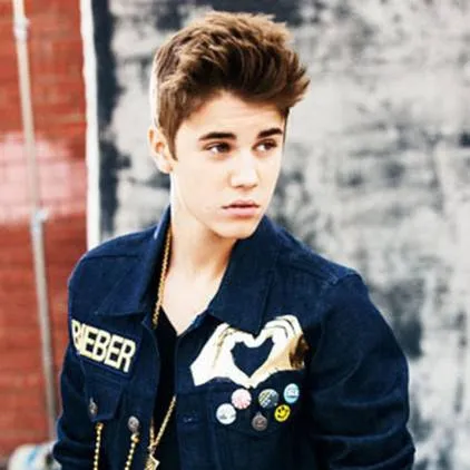 chat with ai character: Justin Bieber
