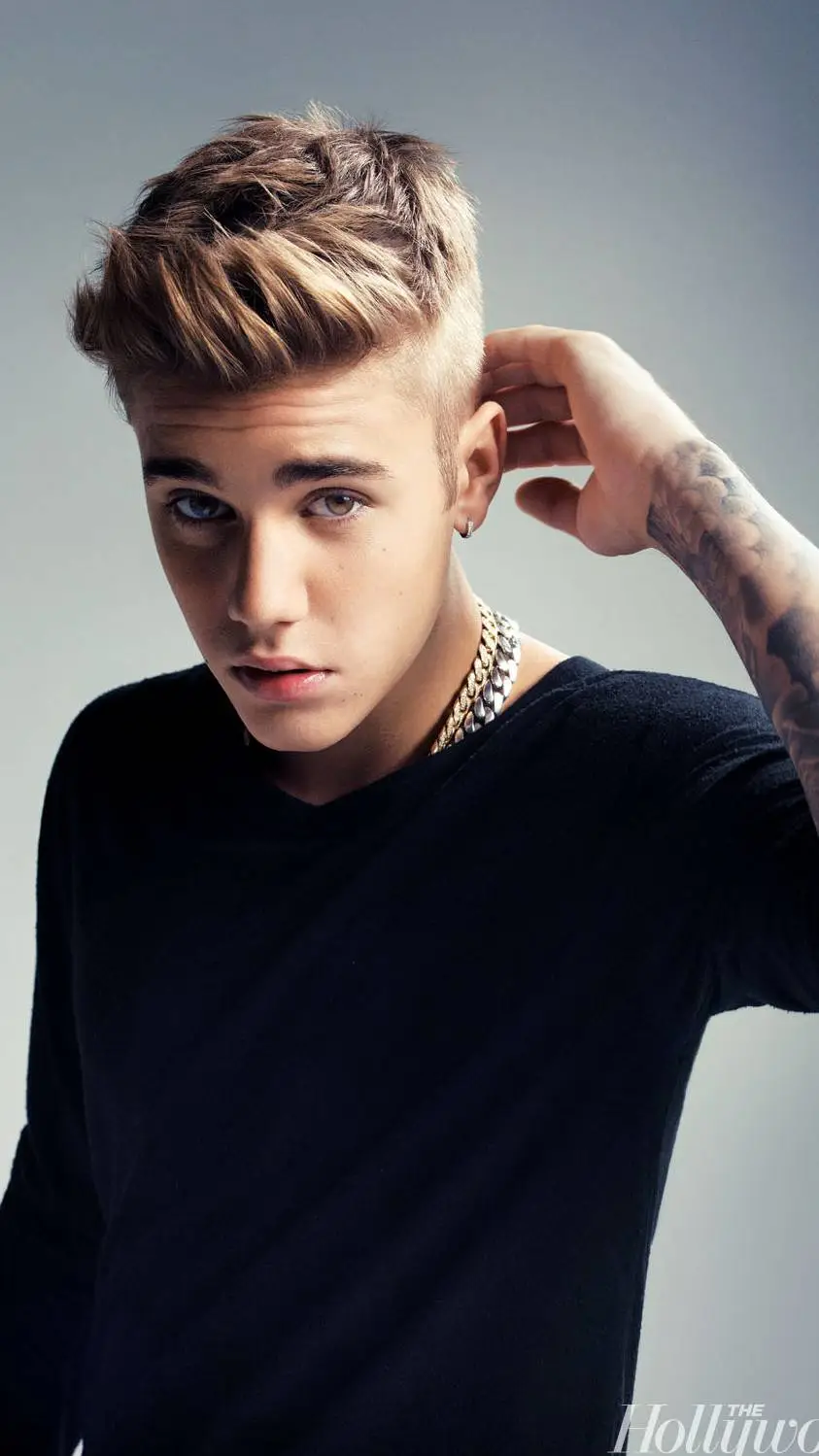 ai character: Justin Bieber background