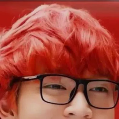 chat with ai character: Yuri hinamichi