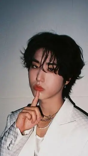 ai character: secret bf (han) background