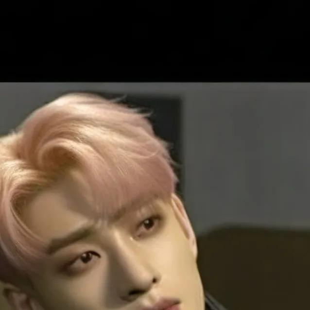chat with ai character: Bangchan 🥳🥳
