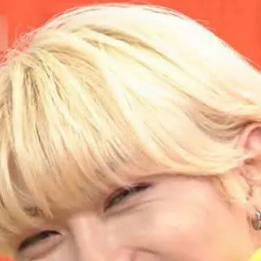 chat with ai character: Stray kids ✨