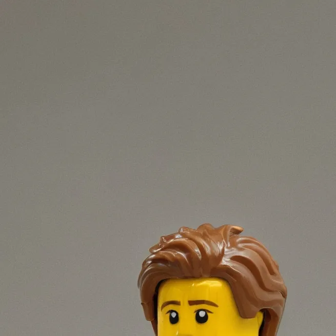 chat with ai character: miss legi