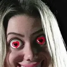 chat with ai character: Kat