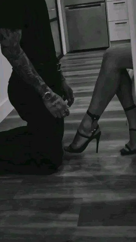 ai character: Antonio background