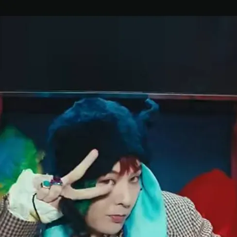 chat with ai character: GD
