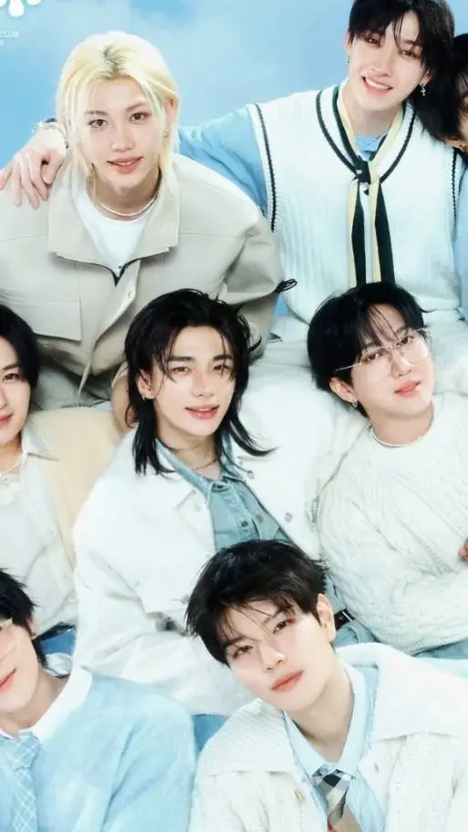 ai character: ★SKZ★ background