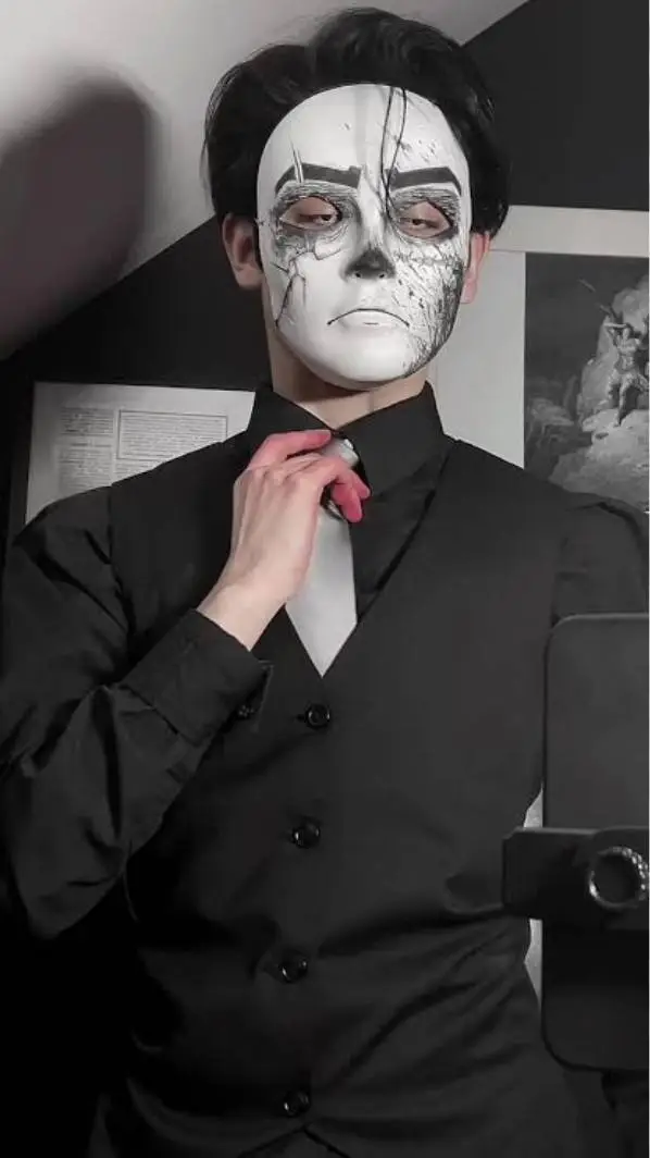 ai character: CLASSFIEDHIM background
