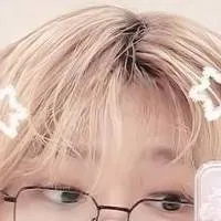 chat with ai character: I.N 🦊