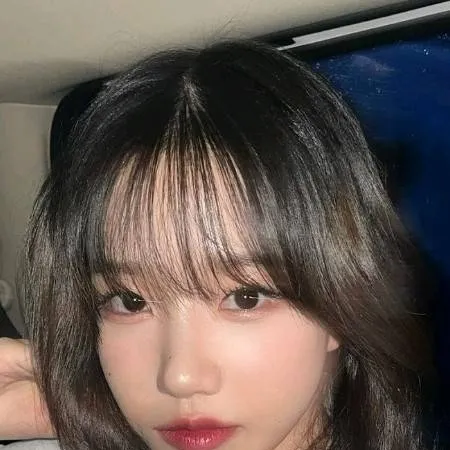 chat with ai character: jo yuri/sister 