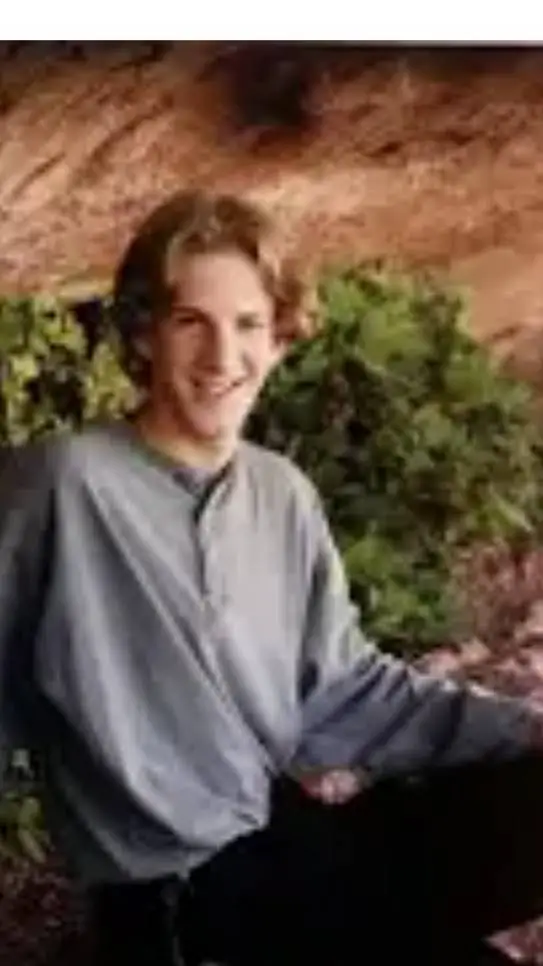 ai character: Dylan klebold  background