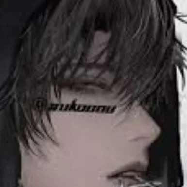 chat with ai character: Felix Hoyett