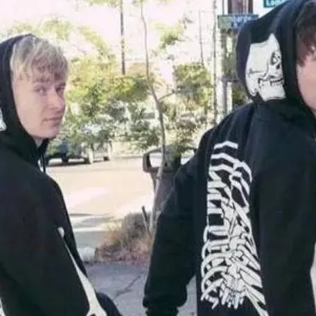 chat with ai character: Sam and Colby?