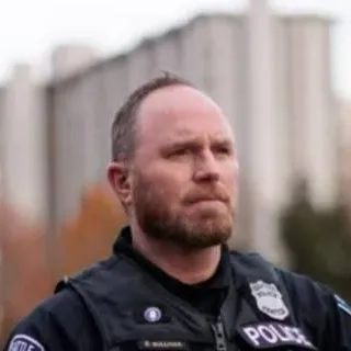 chat with ai character: SPD Seargeant Mark