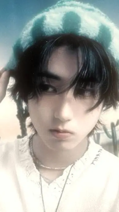 ai character: han jisung background