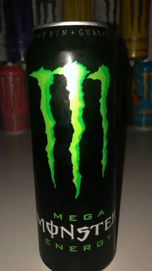 ai character: 🖤Monster💚 background