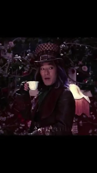 ai character: Maddox Hatter background