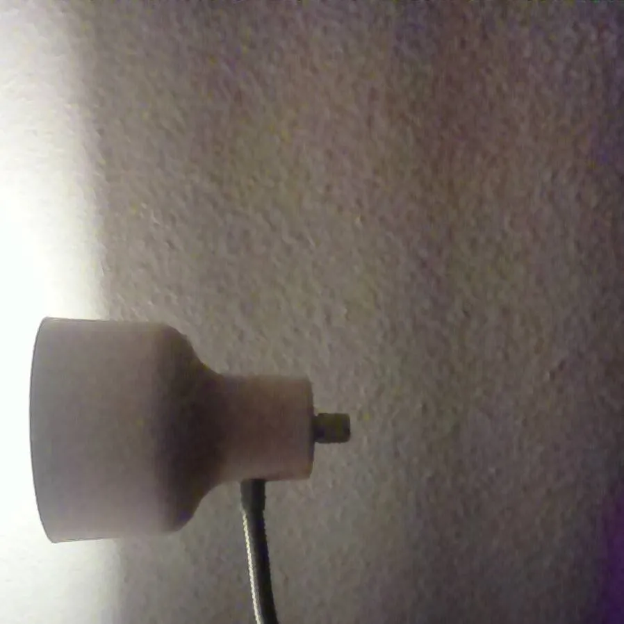 chat with ai character: The lamp fromPixar