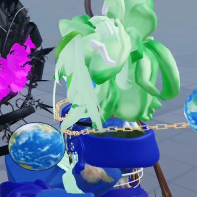 chat with ai character: 34rth 💚