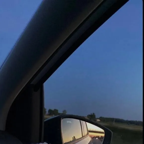 chat with ai character: roadtrip