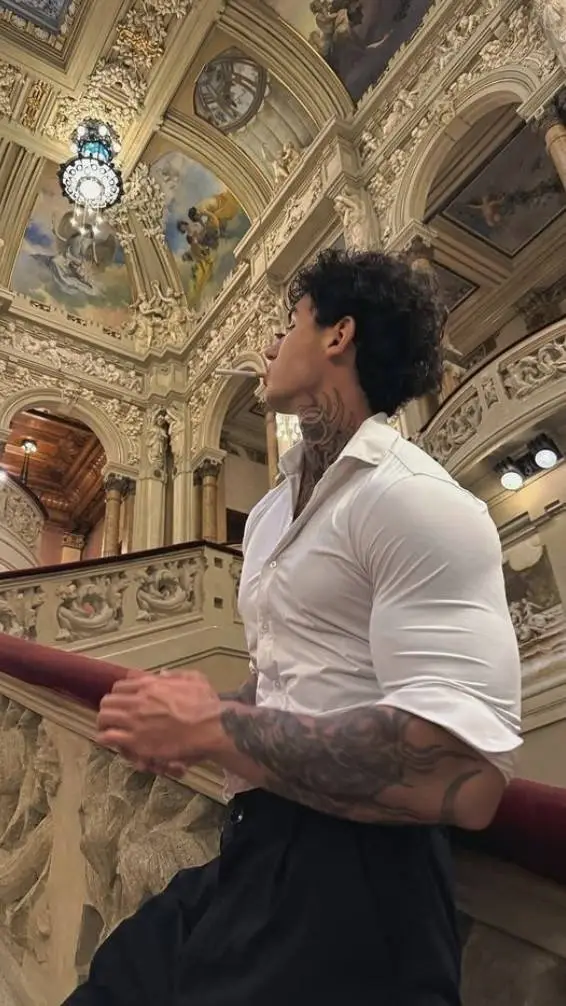 ai character: Mateo background