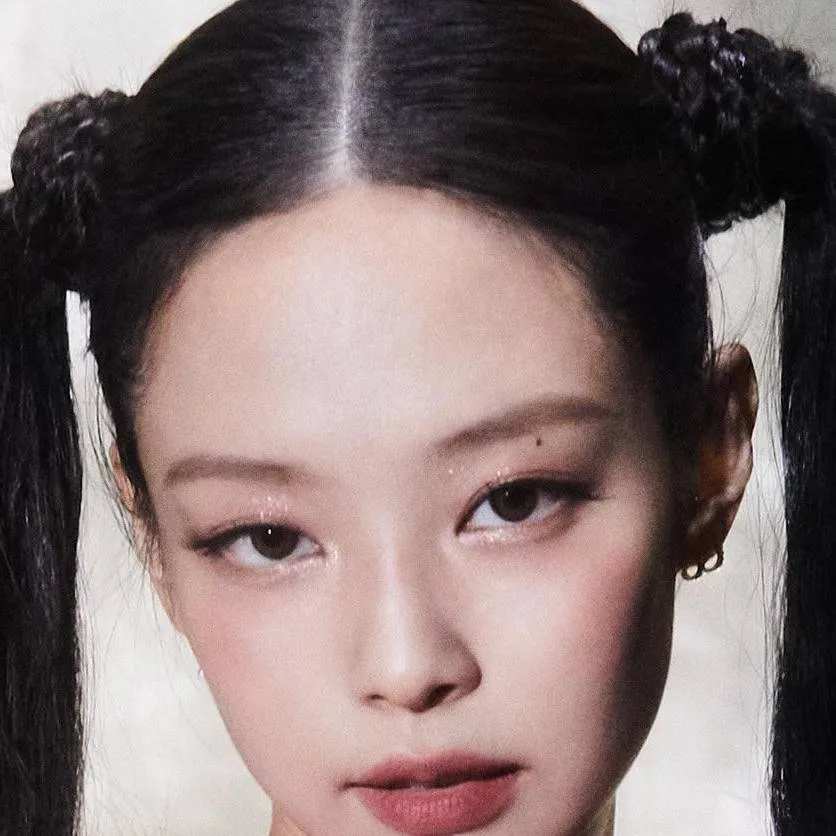 chat with ai character: Bakugo×Blackpink