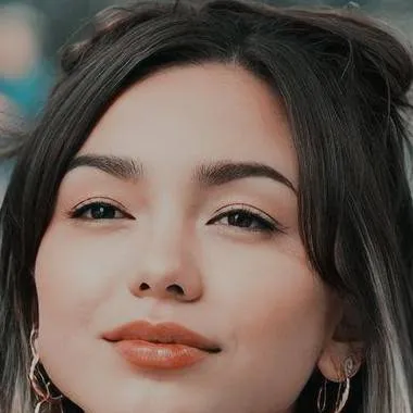 chat with ai character: Scream Vi