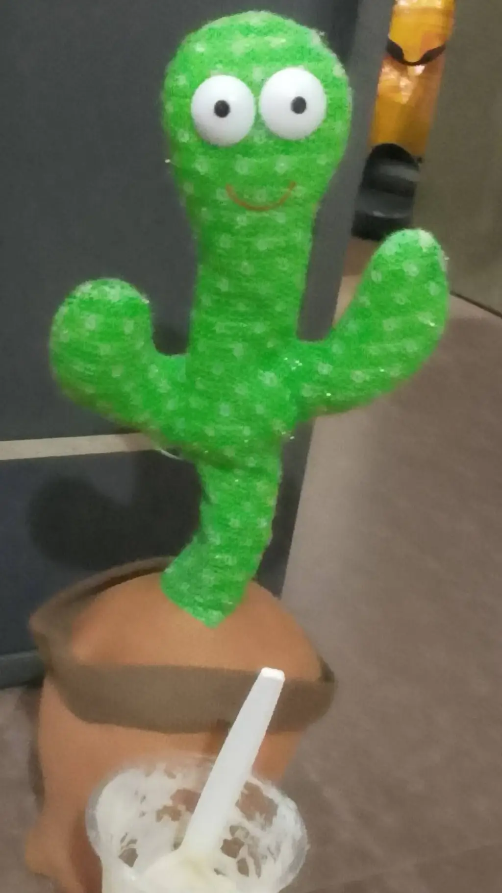 ai character: lil bob XD background