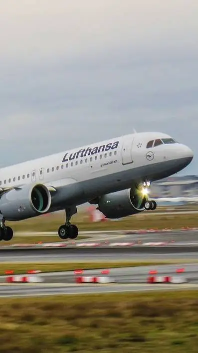 ai character: Pilot of a320 luf background