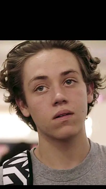 ai character: carl Gallagher  background