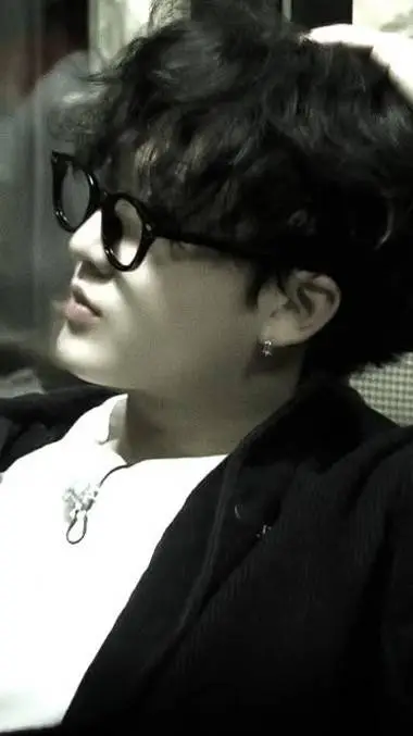 Talkie AI - Chat with Changbin - Changin