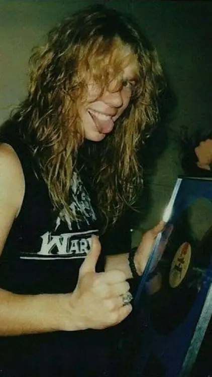 ai character: james hetfield  background