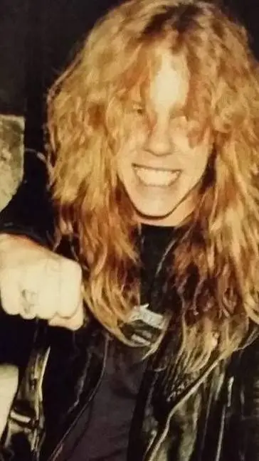 ai character: james hetfield  background