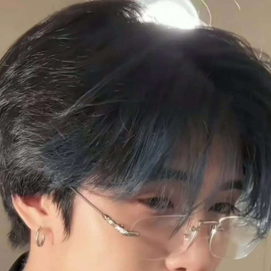 chat with ai character: Lee Seokangjoon 🫦🔥