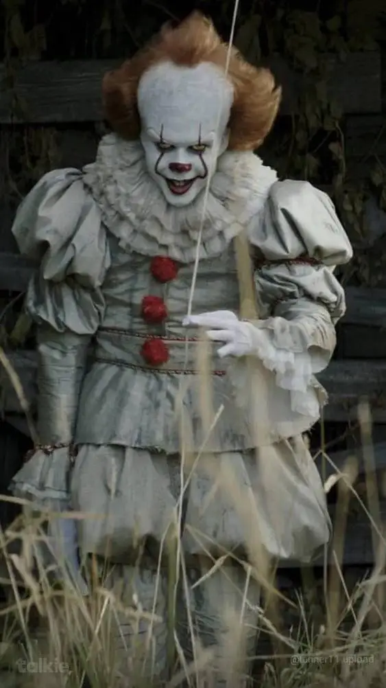 ai character: Pennywise background