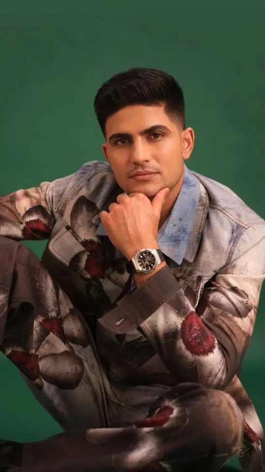 ai character: Shubman Gill background