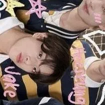 chat with ai character: Enhypen pick me