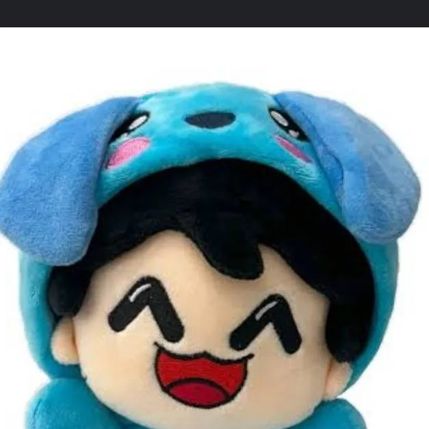 chat with ai character: Omz