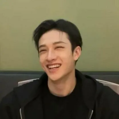 chat with ai character: °~Bangchan~°