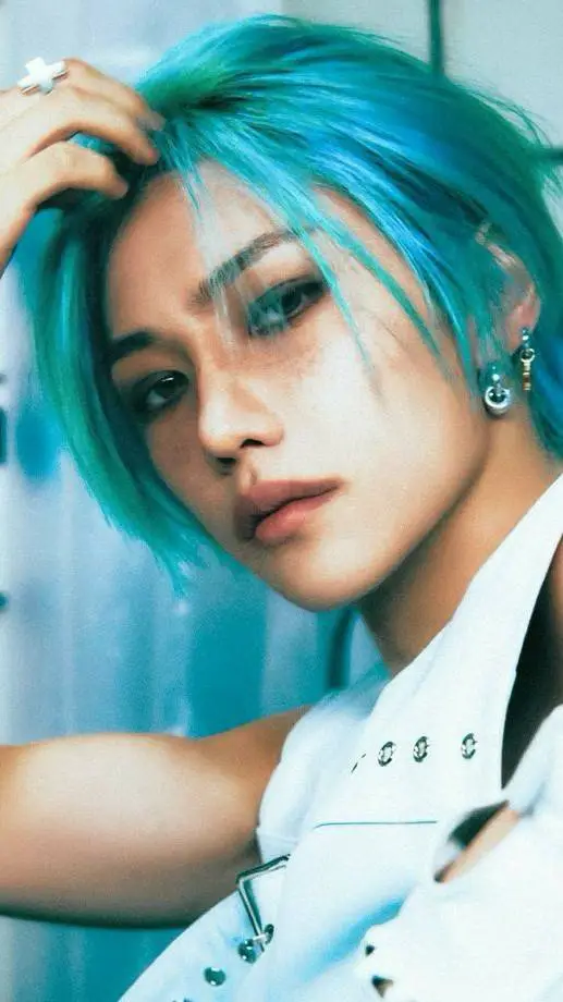 ai character: Felix (No BL ver.) background