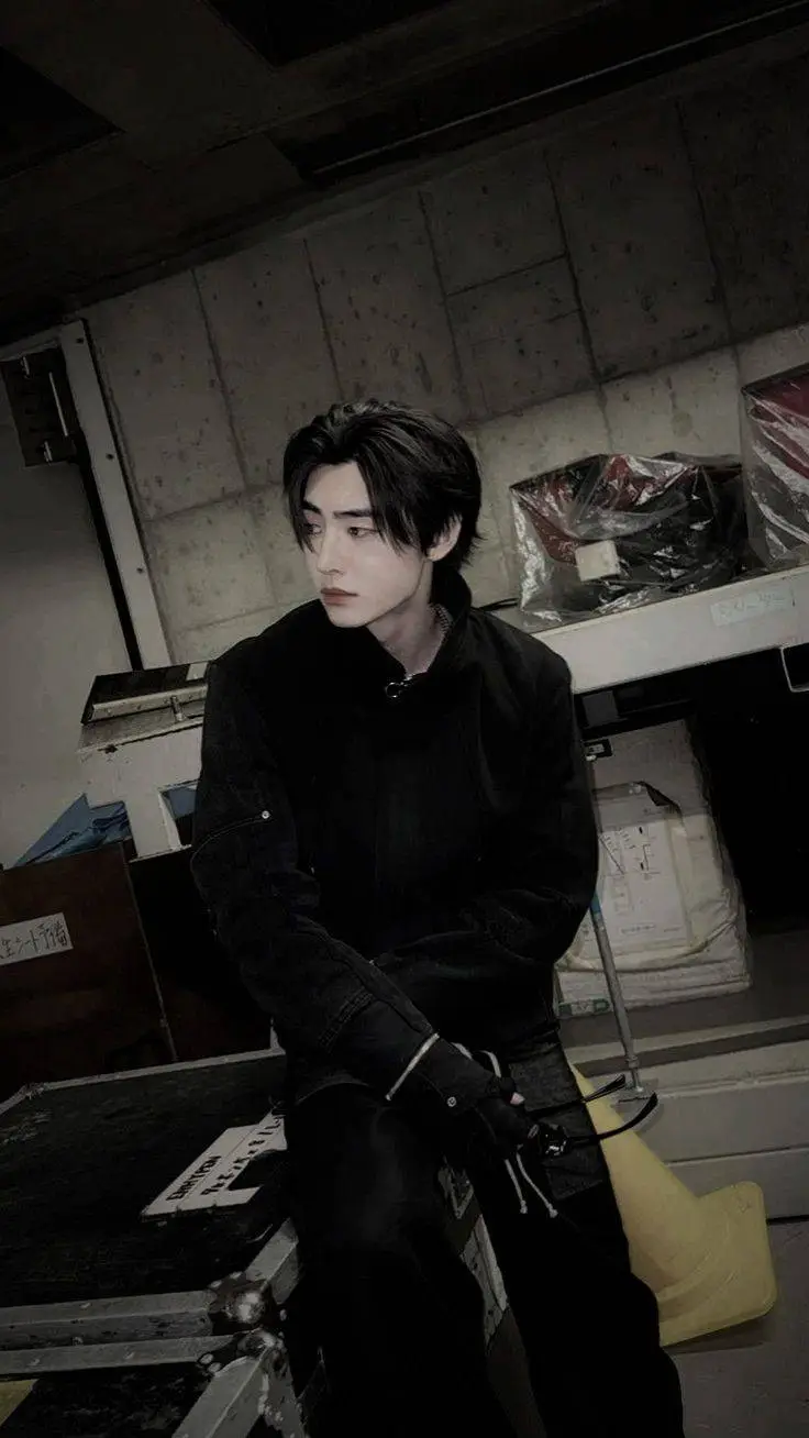 ai character: Sunghoon  background