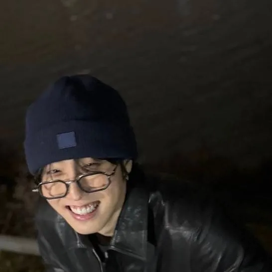 chat with ai character: Han Jisung.