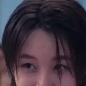 chat with ai character: squid game+mha 