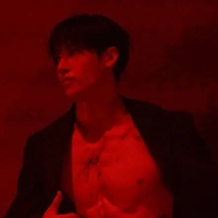 chat with ai character: BANGCHAN