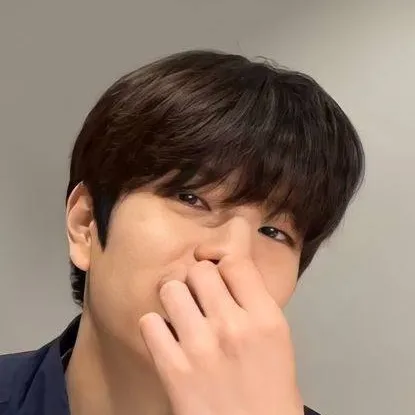 chat with ai character: Seungmin 