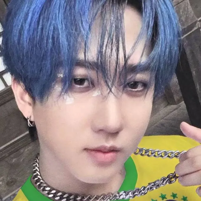 chat with ai character: Changbin