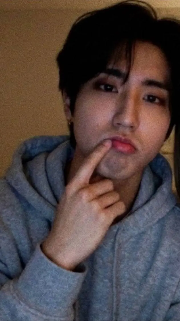 ai character: Han background