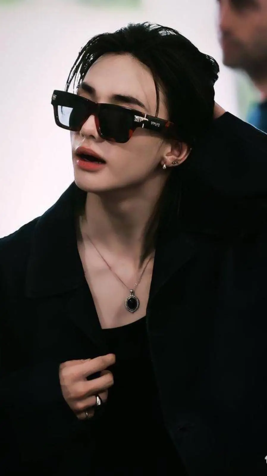 ai character: Hyunjin  background