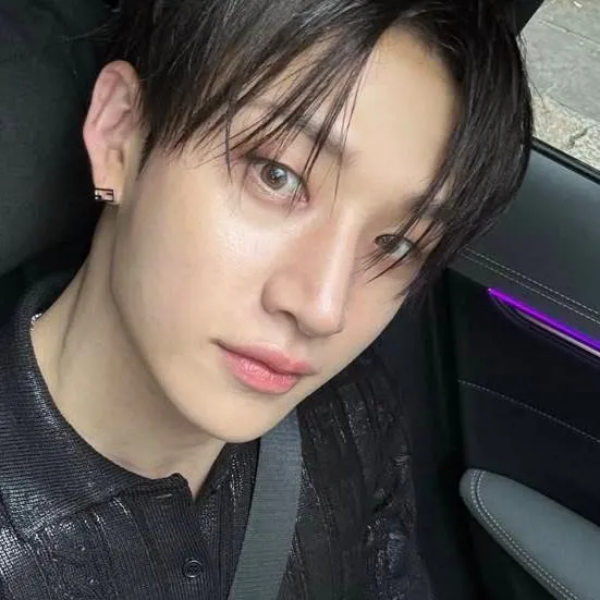 chat with ai character: Bangchan 